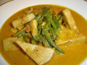 Cara Membuat Gulai Nangka Khas Padang