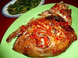 Cara Membuat Ikan Bakar Rica Manta Pedas