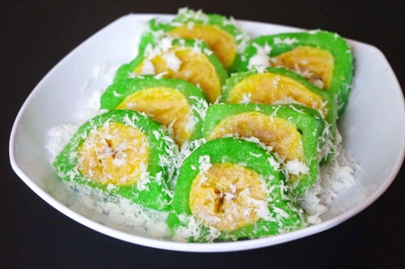 Cara Membuat Kue Singkong Isi Pisang