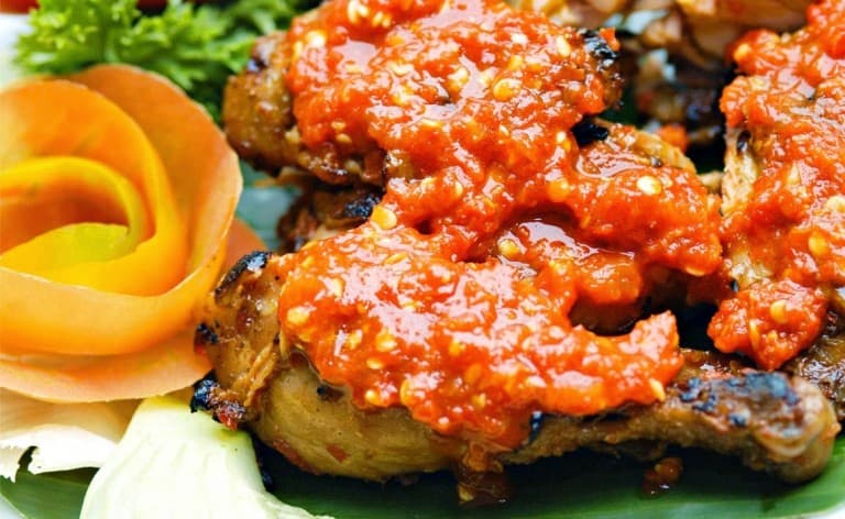 Resep Membuat Ayam Rica-Rica Khas Manado Pedas Lezat