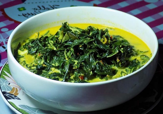 Cara Memasak Gulai Daun Singkong Santan Sedap Mantap