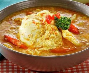 Telur Ceplok Kuah Santan