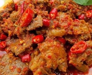 Lidah Sapi Rica-Rica Hijau