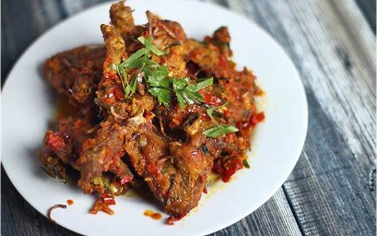 Resep Rica-Rica Ayam Pedas Manis yang Menggugah Selera