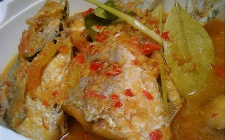 Resep Ikan Kuah Asam Pedas