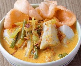 Cara Membuat Ketupat Sayur Opor Ayam