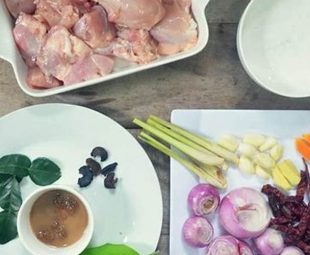 Bahan-Bahan Rendang Ayam