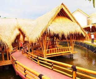 Paket 10 Orang Mang Engking: Menyajikan Kelezatan dan Kebersamaan