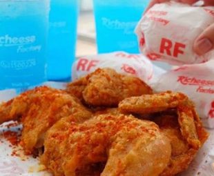 Richeese Flying Chicken