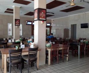Rumah Makan Adem Ayem