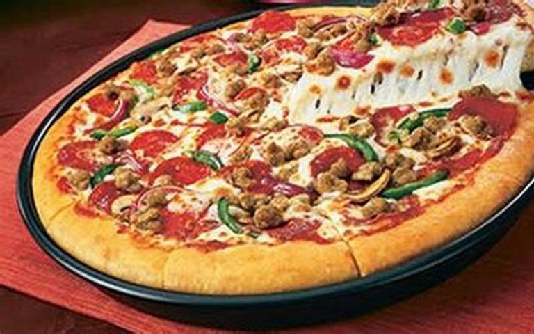 Big Box Bites Pizza Hut: Lezatnya Makanan Pizza dalam Satu Kotak!