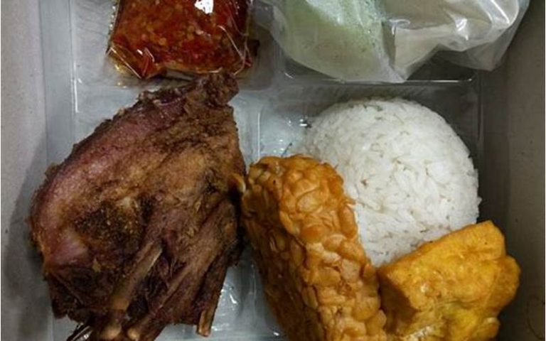 Daftar Harga Richeese Factory 2023: Nikmati Kelezatan dengan Harga Terjangkau
