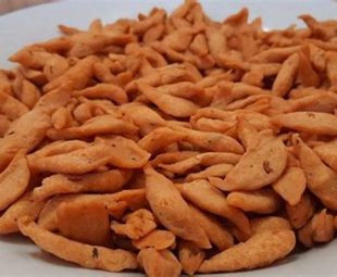 Kue Bawang Gunting