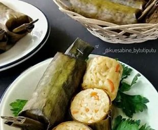 Gambar Lontong Mie Bungkus Daun