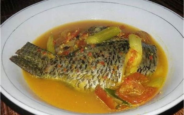 Resep Ikan Pindang Kuning Simple