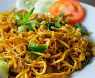 Mie Kuning Basah Goreng