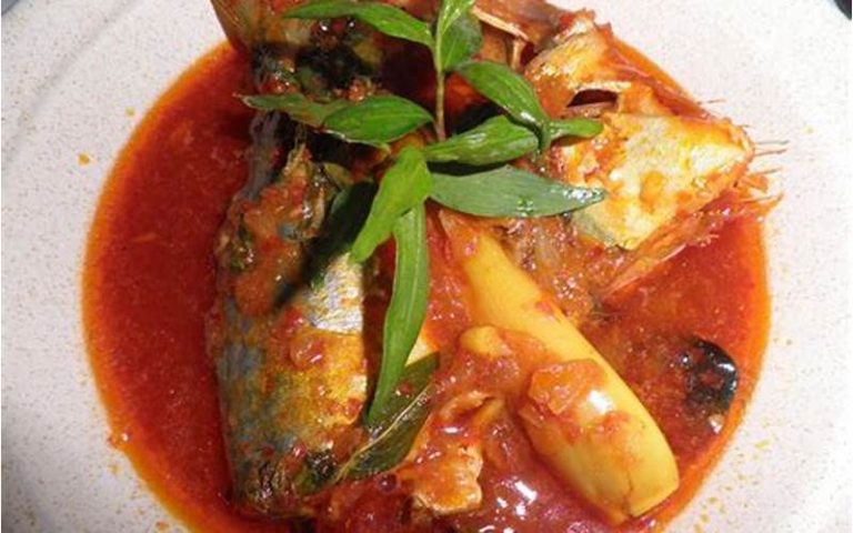 Resep Ikan Kembung Kuah Asam Pedas