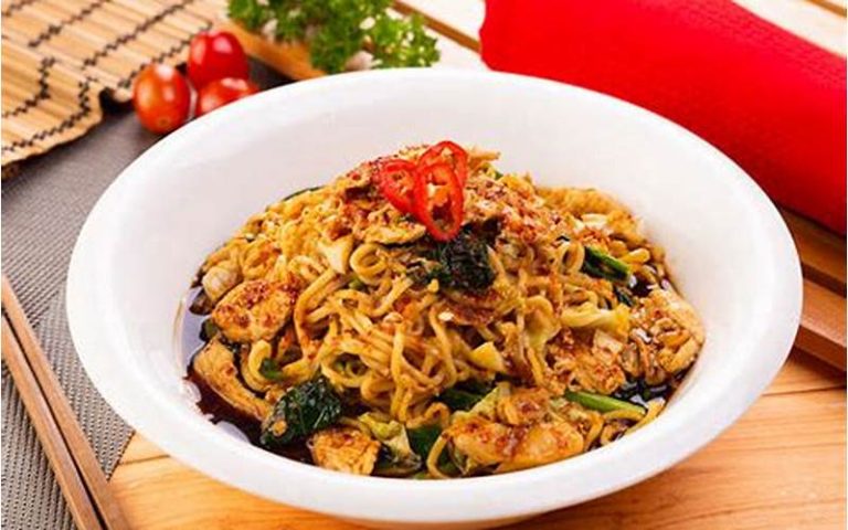 Resep Mie Nyemek Pedas Ala Rumahan