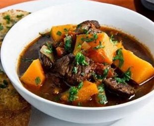 Biarkan Semur Daging Sapi Matang