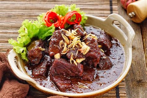 Resep Semur Daging Sapi Spesial