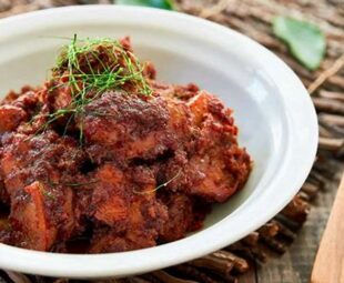 Keunikan Ayam Rendang Medan